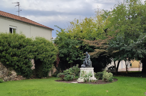 Statue Jean Hameau à La Teste-de-Buch