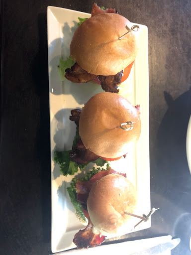 Restaurant «Tin Lilly», reviews and photos, 229 E Woodin Ave, Chelan, WA 98816, USA