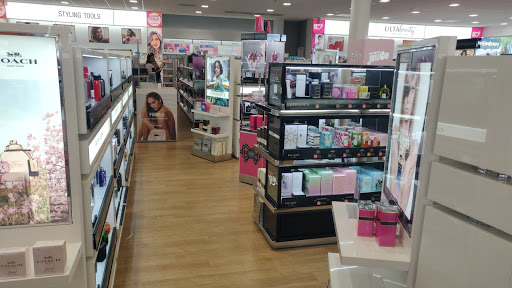 Cosmetics Store «Ulta Beauty», reviews and photos, 6775 Eagle Watch Dr #150, Orlando, FL 32822, USA