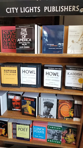 Book Store «City Lights Booksellers & Publishers», reviews and photos, 261 Columbus Ave, San Francisco, CA 94133, USA