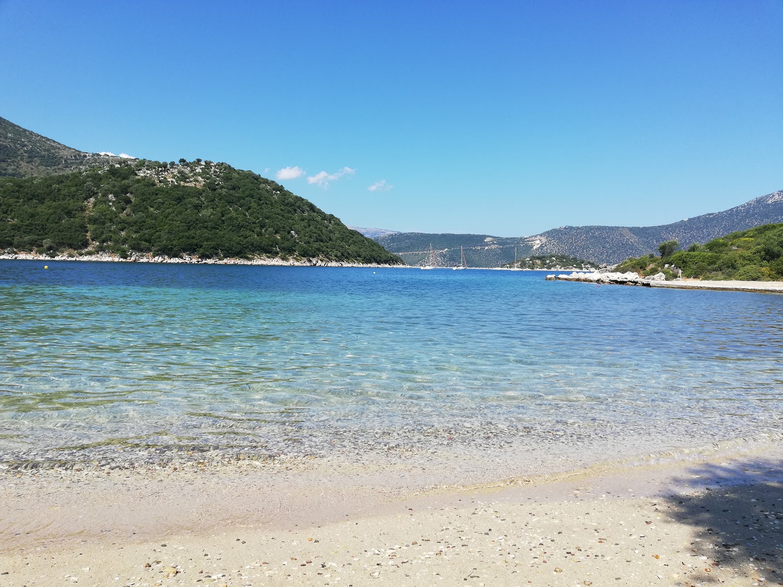 Photo of Loutsa beach amenities area