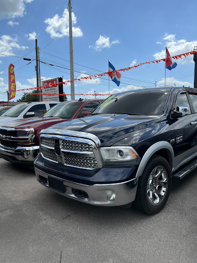 Used Car Dealer «C & J AUTO SALES», reviews and photos, 7223 W Hillsborough Ave, Tampa, FL 33634, USA