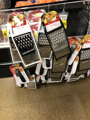 Grocery Store «Kroger», reviews and photos, 120 S Memorial Dr, New Castle, IN 47362, USA