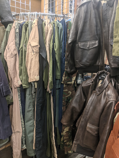 Army & Navy Surplus Shop «Army Navy Sales», reviews and photos, 3100 N Lincoln Ave, Chicago, IL 60657, USA