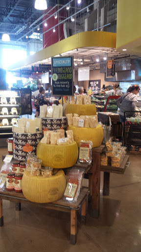 Grocery Store «Whole Foods Market», reviews and photos, 6853 S York St #119, Centennial, CO 80122, USA