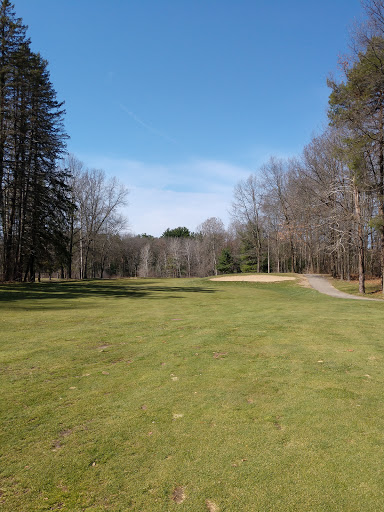 Public Golf Course «Whispering Pines Golf and Banquets», reviews and photos, 2500 Whispering Pines Dr, Pinckney, MI 48169, USA