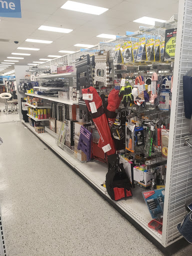 Clothing Store «Ross Dress for Less», reviews and photos, 2936 Interstate 45 N, Conroe, TX 77303, USA