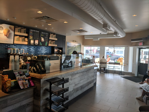 Coffee Shop «Starbucks», reviews and photos, 29 NY-27A, Southampton, NY 11968, USA