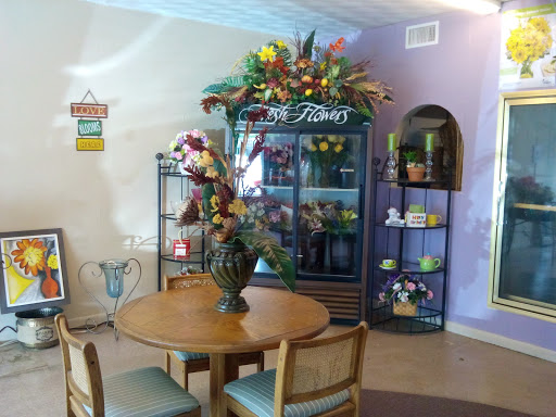 Florist «Fort Myers Flower House», reviews and photos, 3441 Fowler St, Fort Myers, FL 33901, USA