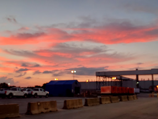 Auto Body Shop «St Matthews Imports», reviews and photos, 11400 Westport Rd, Louisville, KY 40241, USA