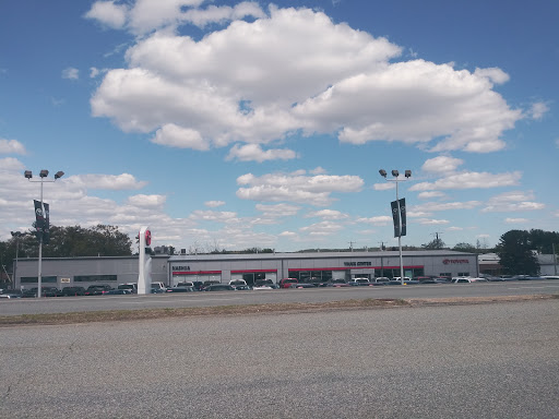 Used Car Dealer «Toyota of Nashua», reviews and photos, 10 Marmon Dr, Nashua, NH 03060, USA