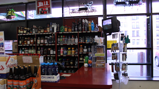 Liquor Store «Greenway Liquors», reviews and photos, 105 W Grant St, Minneapolis, MN 55403, USA