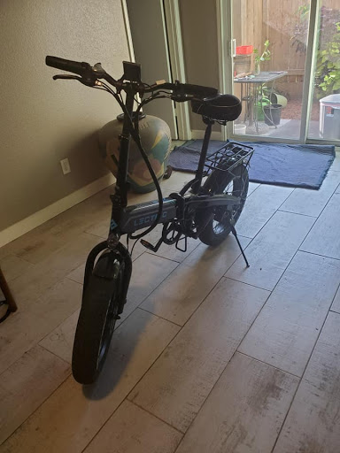 Bicycle Store «Bike Barn - Westchase», reviews and photos, 11105 Westheimer Rd, Houston, TX 77042, USA