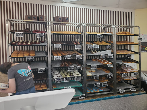 Donut Shop «Jupiter Donut Factory», reviews and photos, 141 Center St, Jupiter, FL 33458, USA
