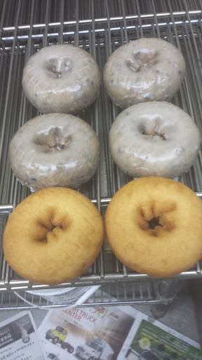 Donut Shop «USA Donuts», reviews and photos, 902 N Westmoreland Rd, Dallas, TX 75211, USA