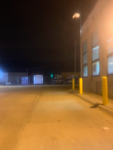 Grocery Store «Aldi Distribuition Center», reviews and photos, 1200 N Kirk Rd, Batavia, IL 60510, USA