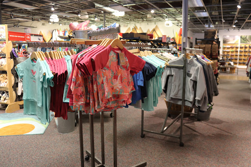 Outdoor Sports Store «Alpine Shop - Kirkwood, MO», reviews and photos, 440 N Kirkwood Rd, Kirkwood, MO 63122, USA