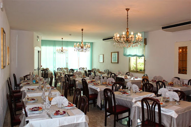 Photos du propriétaire hôtels Albergo Ivana 47843 Misano Adriatico