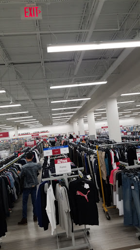Clothing Store «Burlington Coat Factory», reviews and photos, 1053 E County Line Rd, Jackson, MS 39211, USA