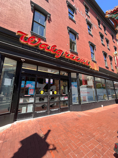 Convenience Store «Walgreens», reviews and photos, 801 7th St NW, Washington, DC 20001, USA