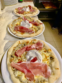 Pizza du Restaurant italien Restaurant pizzeria titou pizza à Montpellier - n°2