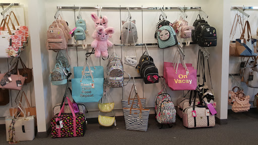 Shoe Store «Off Broadway Shoe Warehouse», reviews and photos, 7300 US-19, Pinellas Park, FL 33781, USA