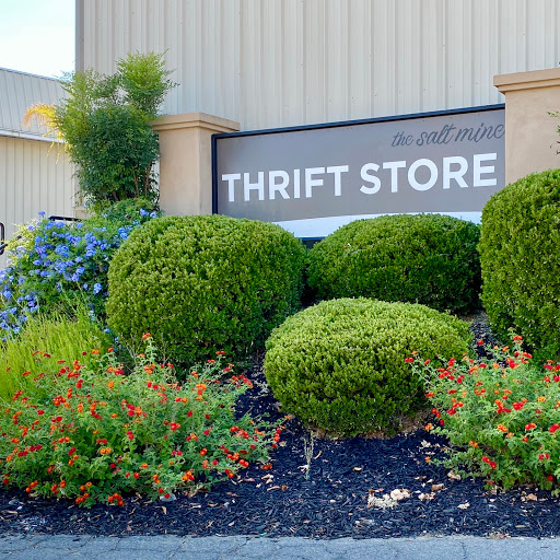 Thrift Store «Thrift Shop Salt Seller», reviews and photos, 105 Flocchini Cir, Lincoln, CA 95648, USA