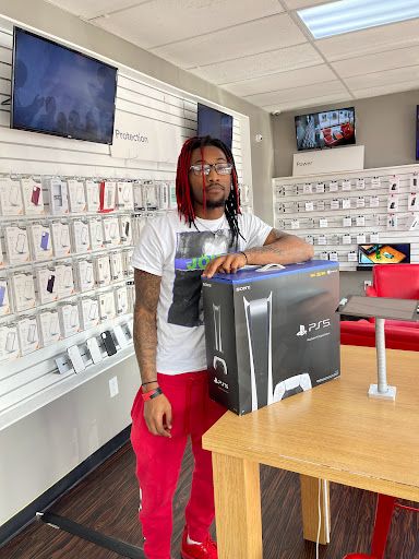 Mobile Phone Repair Shop «CPR Cell Phone Repair Dallas Uptown», reviews and photos, 2806 N Fitzhugh Ave, Dallas, TX 75204, USA