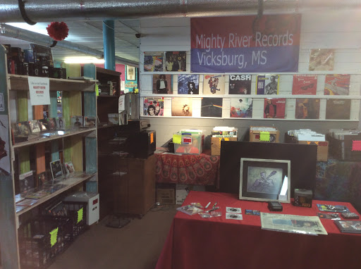 Antique Store «Levee Street Market Place», reviews and photos, 1001 Levee St, Vicksburg, MS 39183, USA