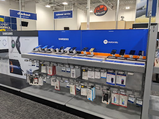 Electronics Store «Best Buy», reviews and photos, 700 N Edwards Blvd, Lake Geneva, WI 53147, USA