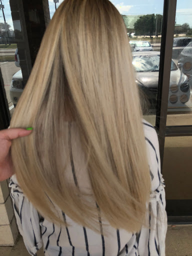 Hair Salon «Salon Rene & Pink Gypsy Boutique», reviews and photos, 3961 FM2181, Corinth, TX 76210, USA