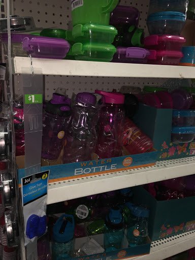 Dollar Store «Dollar Tree», reviews and photos, 900 San Fernando Rd, San Fernando, CA 91340, USA