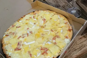 Pizza Bonici image