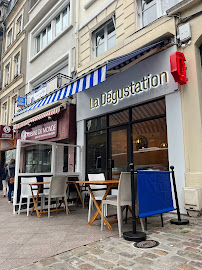 Photos du propriétaire du Bar-restaurant à huîtres La Dégustation à Boulogne-sur-Mer - n°1