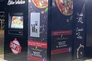 Distributeur automatique Pizza 24h/24 et 7j/7 L’Orée Du Périgord image