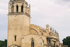 Église Sainte-Marthe de Tarascon image