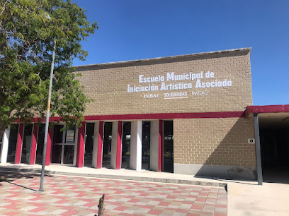 Escuela Municipal de Iniciación Artística Asociada al INBAL Playa del Carmen