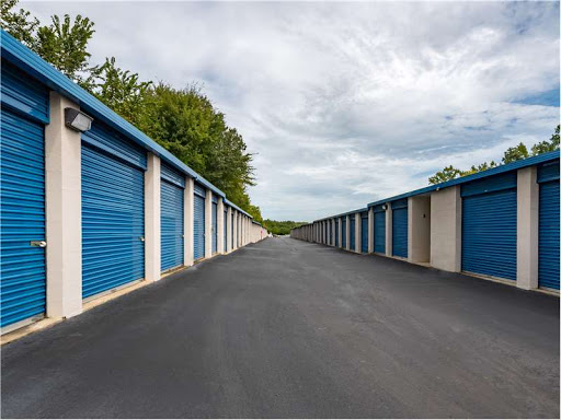 Self-Storage Facility «Extra Space Storage», reviews and photos, 2010 W Poplar Ave, Collierville, TN 38017, USA