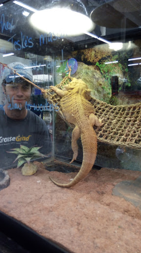 Pet Store «Teske Pet & Garden», reviews and photos, 2423 16th St, Moline, IL 61265, USA