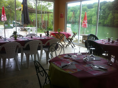La guinguette du lac aignan à Aignan