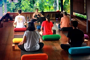 Chakra Yoga School image