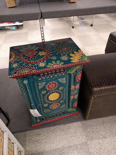 Clothing Store «Ross Dress for Less», reviews and photos, 3300 S Glenstone Ave, Springfield, MO 65804, USA