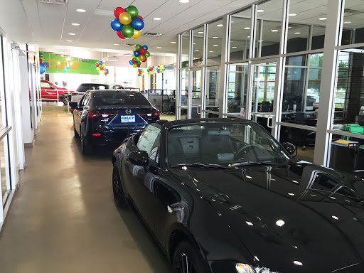 Mazda Dealer «Hiley Mazda of Hurst», reviews and photos, 625 NE Loop 820, Hurst, TX 76053, USA