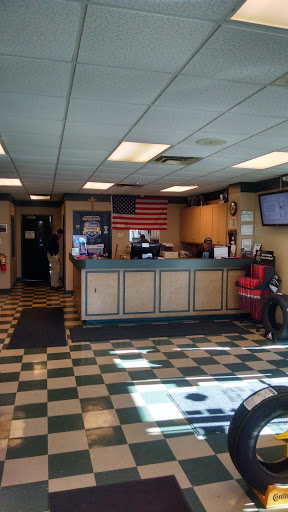 Auto Repair Shop «Joey Watkins Tire & Automotive», reviews and photos, 2743 Braselton Hwy, Dacula, GA 30019, USA