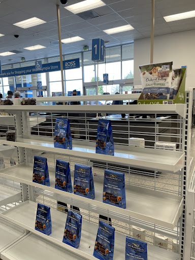 Clothing Store «Ross Dress for Less», reviews and photos, 2735 Harrison Ave NW, Olympia, WA 98502, USA