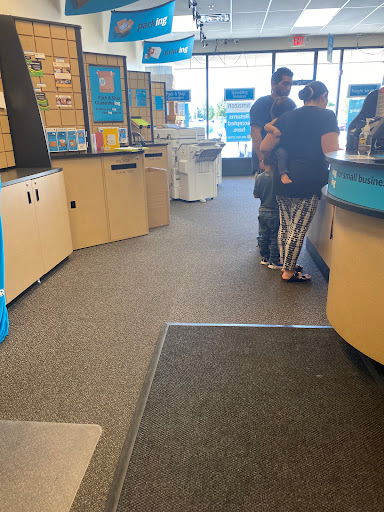Shipping and Mailing Service «The UPS Store», reviews and photos, 871 Thornton Pkwy, Thornton, CO 80229, USA