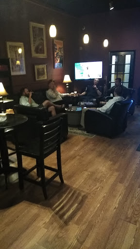 Cigar Shop «Executive Cigar Shop & Lounge», reviews and photos, 837 E New Haven Ave, Melbourne, FL 32901, USA