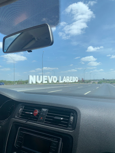 Aduana de Nuevo Laredo - Puente Internacional Juárez-Lincoln