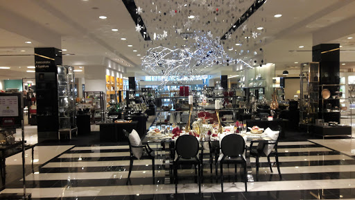 Shopping Mall «The Shops at Riverside», reviews and photos, 390 Hackensack Ave, Hackensack, NJ 07601, USA