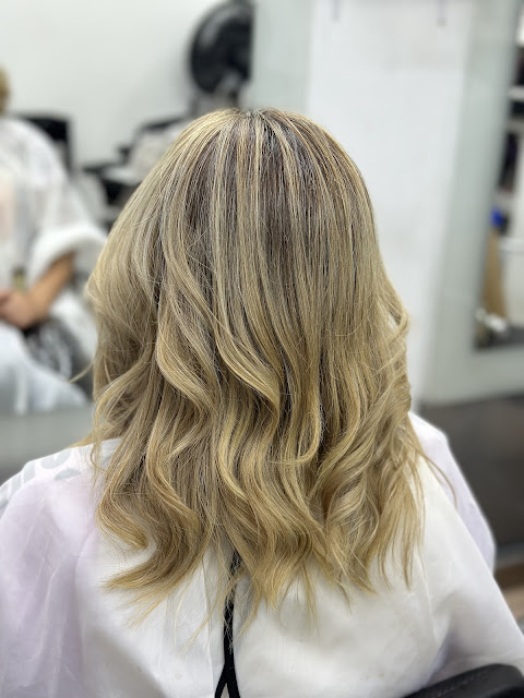 Hair Studio By Gaby Beltrán